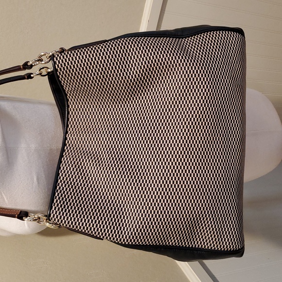 Like NEW Coach Lexy Legacy Jacquard shoulder bag - Picture 6 of 13